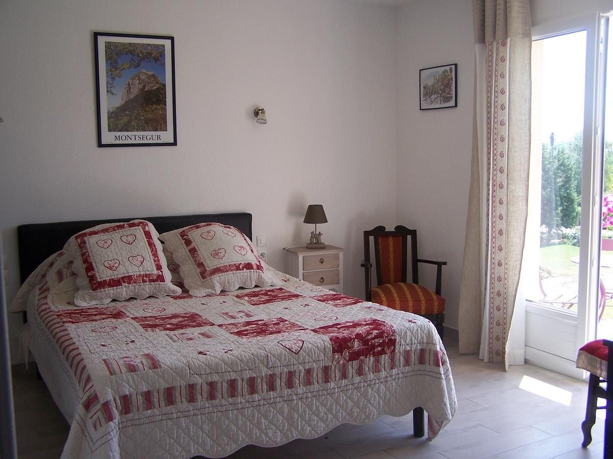 Bed and Breakfast Aux 4 Saisons à Tabre Chambre photo
